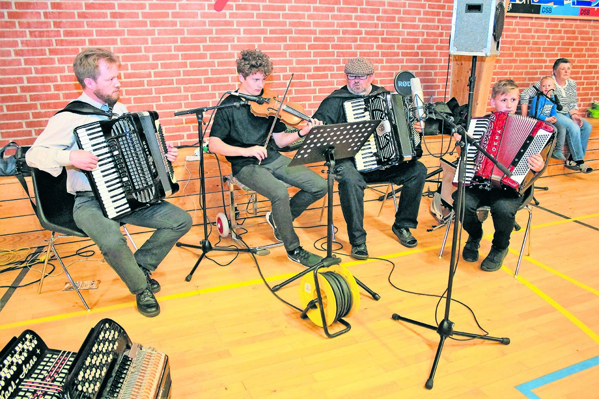 Løvspringsfest i Voerså Løvspringsfest i Voerså