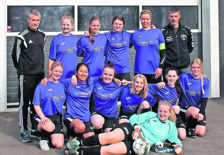 Gavmild sponsor hjælper damehold i lille klub