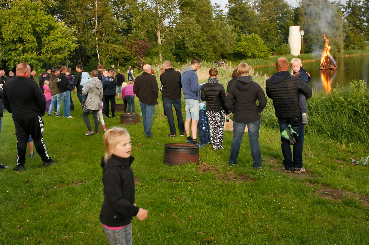 Sankt Hans aften i Dybvad Søpark Sankt Hans aften i Dybvad Søpark