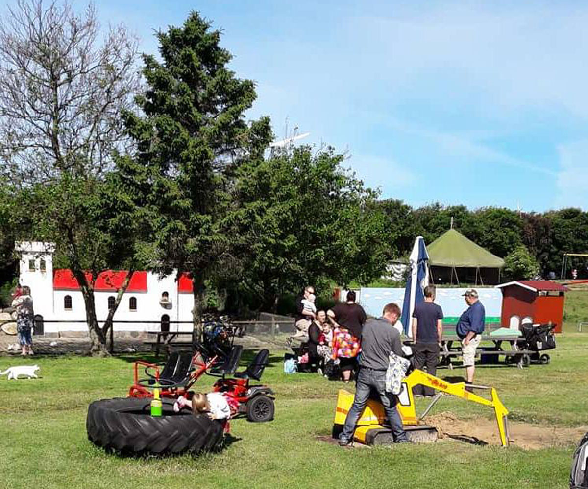 Familietur til Family Farm Fun Familietur til Family Farm Fun