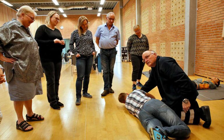 Hjertestartergruppe klar i Østervrå