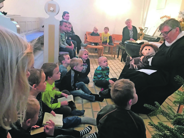 Bødkergårdens børn trådte ind i juleevangeliet