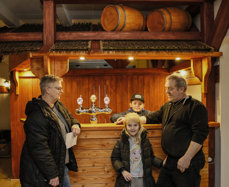 La Taverna udvider med festlokale