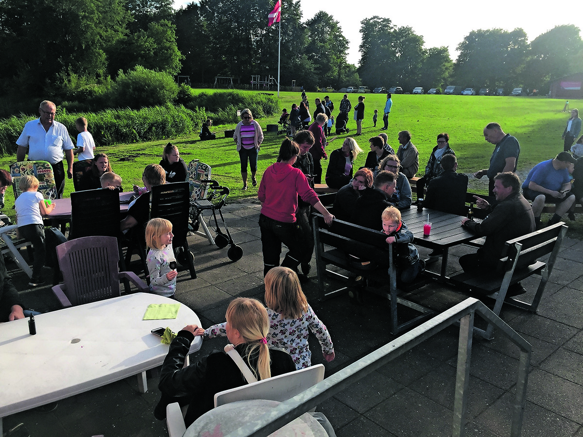 Sankt Hansfest i Søparken i Dybvad Sankt Hansfest i Søparken i Dybvad