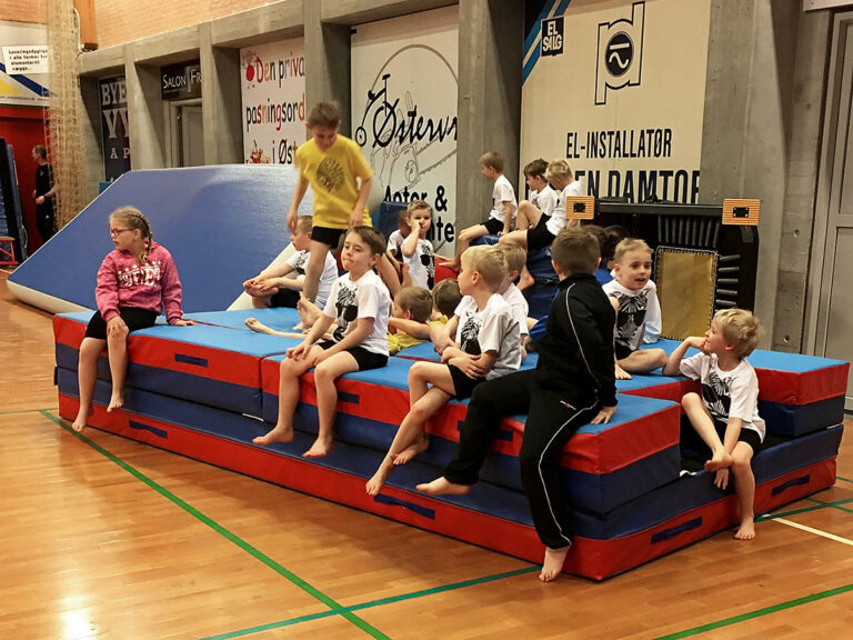 Lokalopvisning samler generationerne