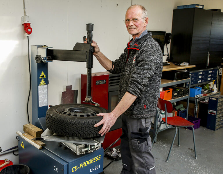 Dæk og autoreparation  – nyt værksted i Dybvad