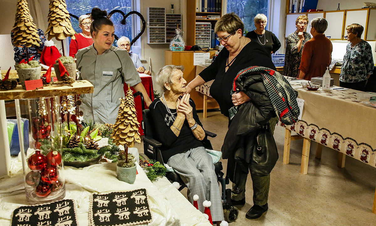 Julemarked på Dybvad Ældrecenter Julemarked på Dybvad Ældrecenter