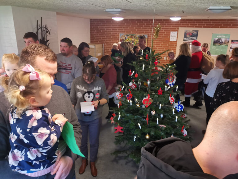 Juletræsfest i Legestuen