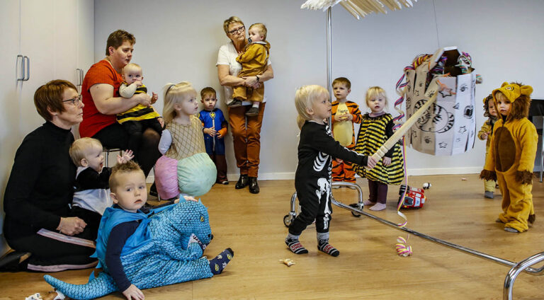 Banko, bøger og boller i dagplejen