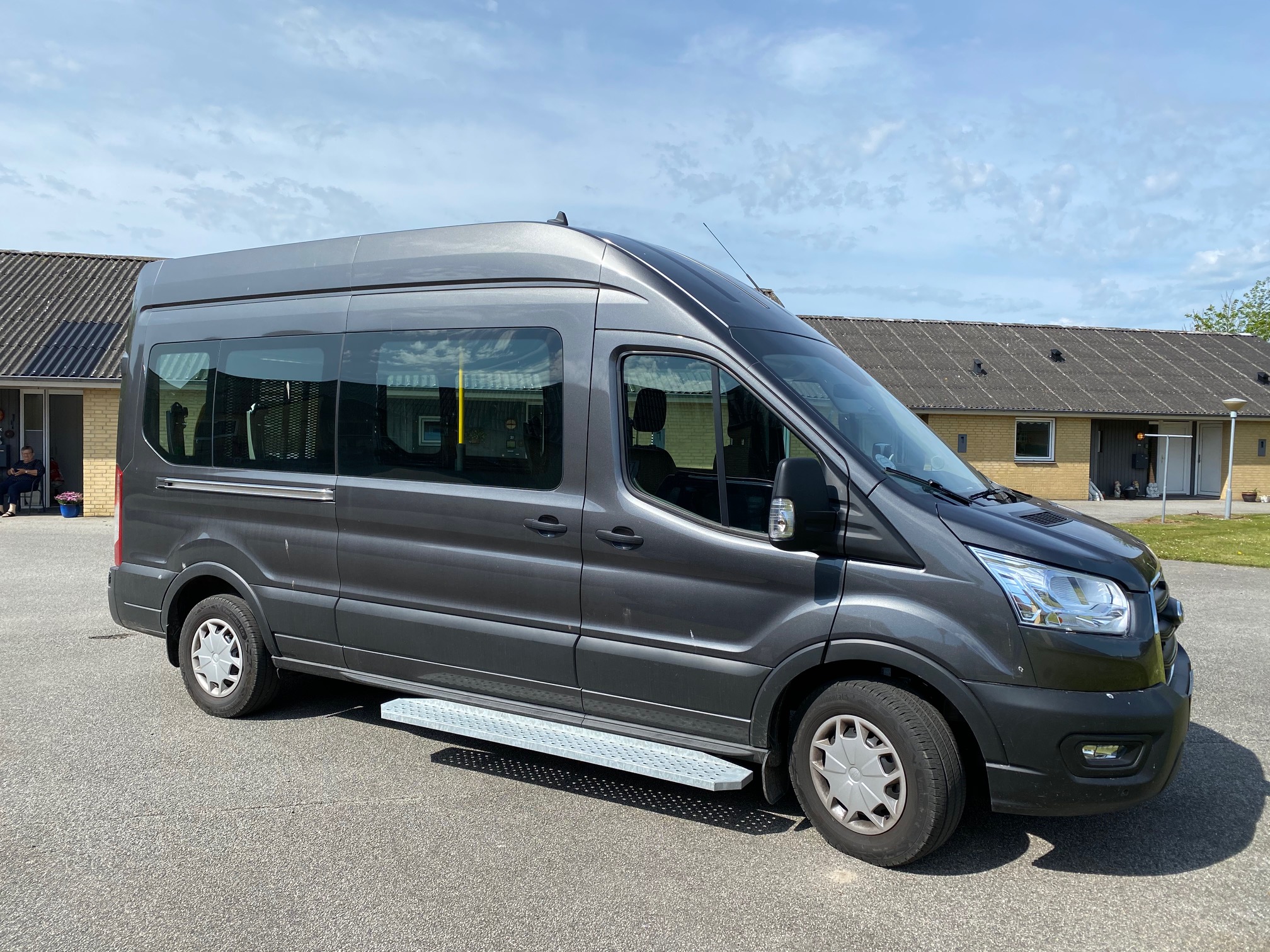 Østervrå Ældrecenter har fået en bus Østervrå Ældrecenter har fået en bus