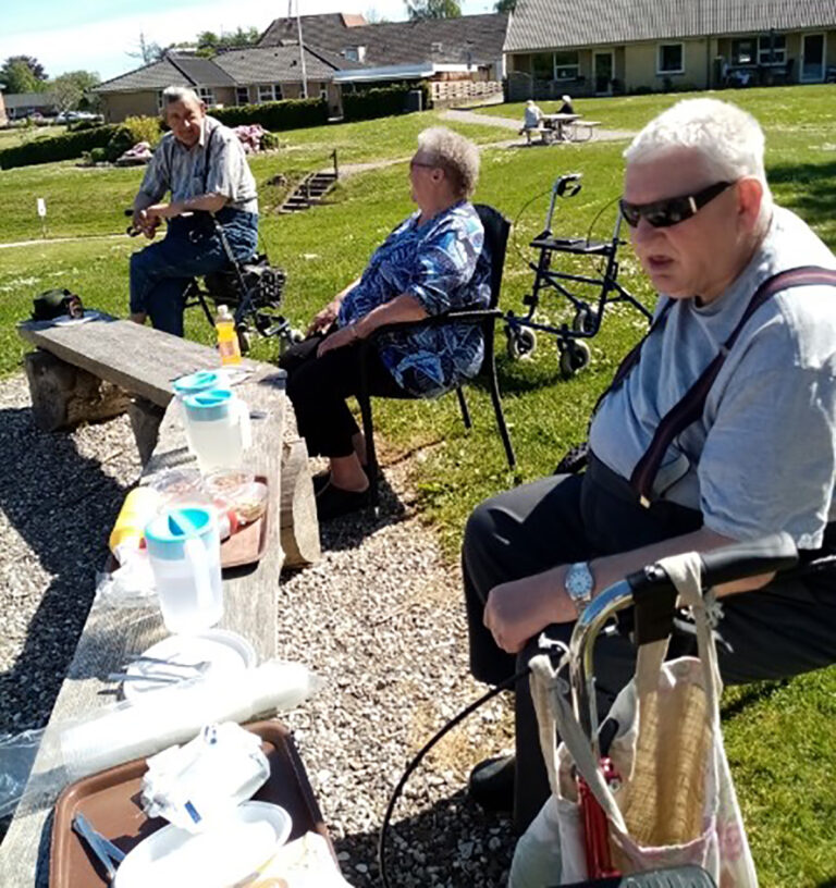 Sommergrillhygge på afstand
