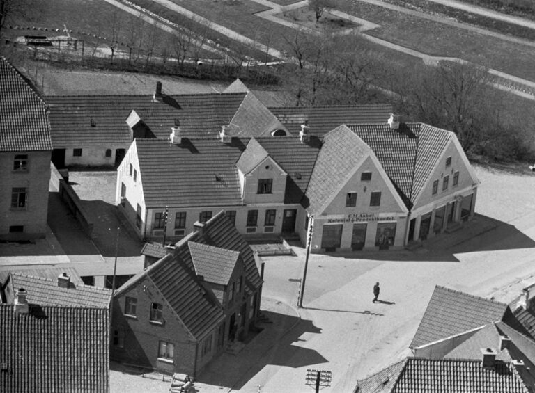 Aabel – Risager – Boelskifte, købmænd i Østervrå