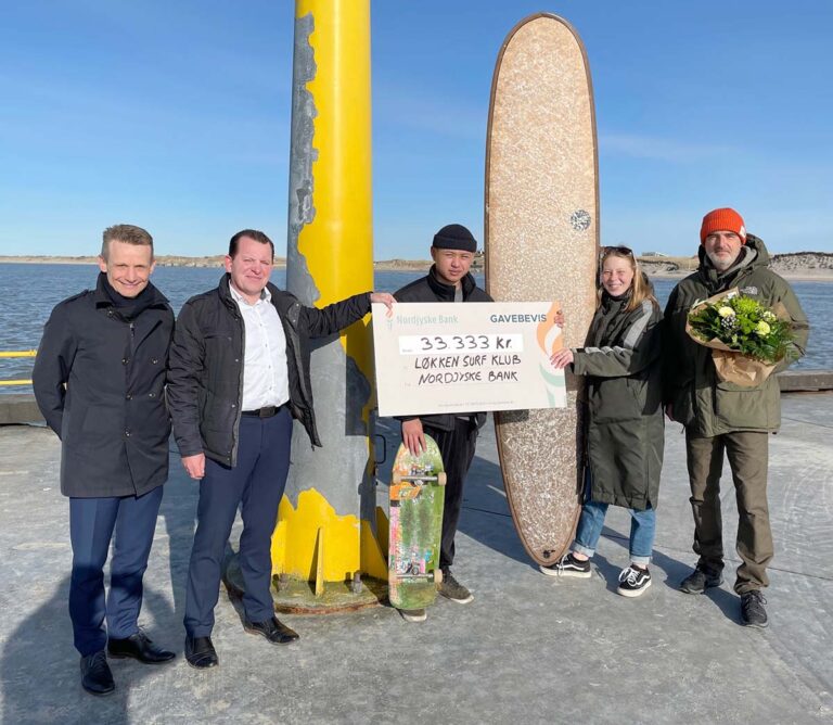 Løkken Surf Klub vinder Nordjyske Banks foreningspris