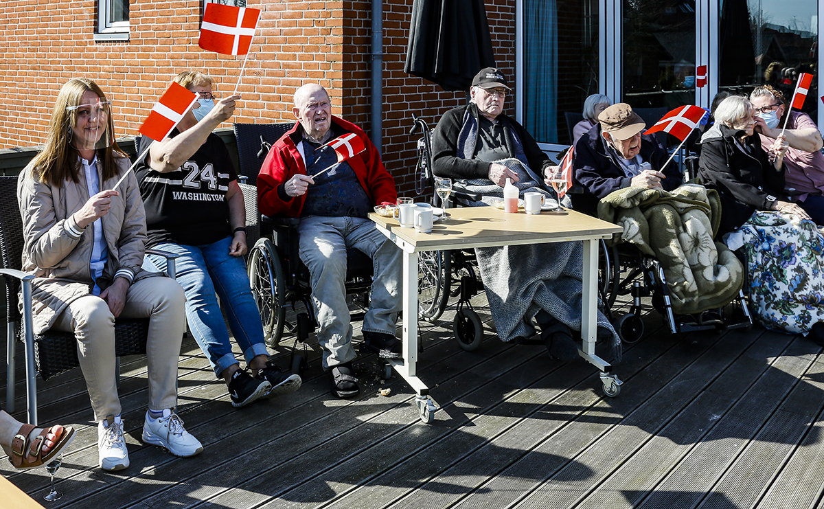 Veloplagt Richard Ragnvald på Dybvad Ældrecenter Veloplagt Richard Ragnvald på Dybvad Ældrecenter