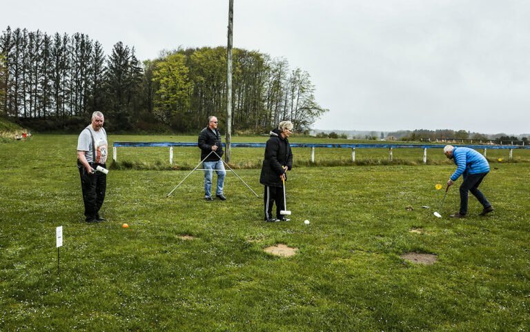 Skæve IF satser på hole-in-one