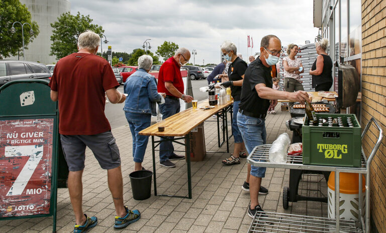 Stor tilslutning til Hyggelig Fredag i Dybvad