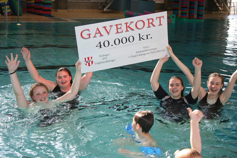 Flot donation til ØVIs ungdomsrækker