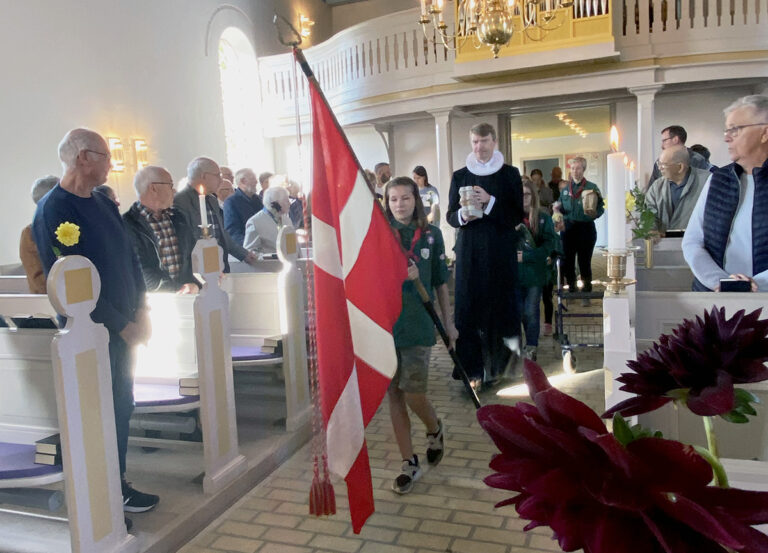 Høst- og familiegudstjeneste i Østervrå Kirke