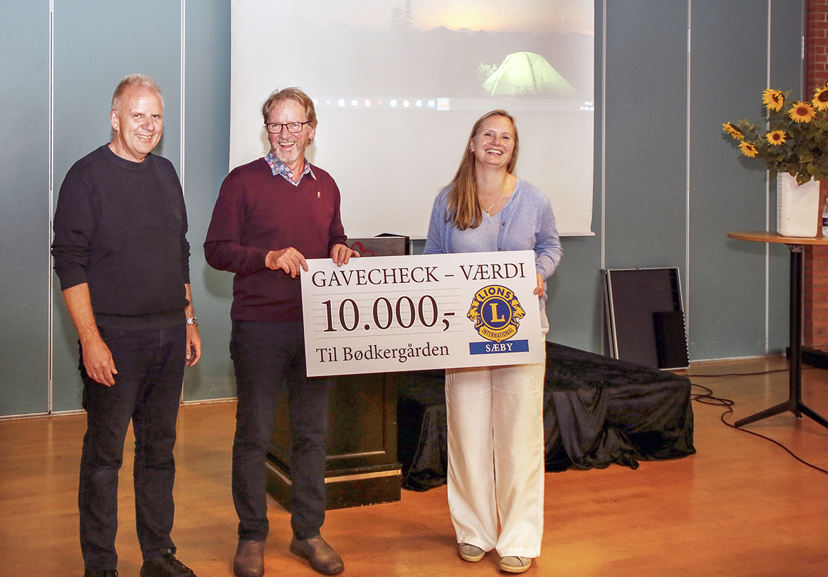 Lions Sæby kom forbi med jubilæumsgave Lions Sæby kom forbi med jubilæumsgave
