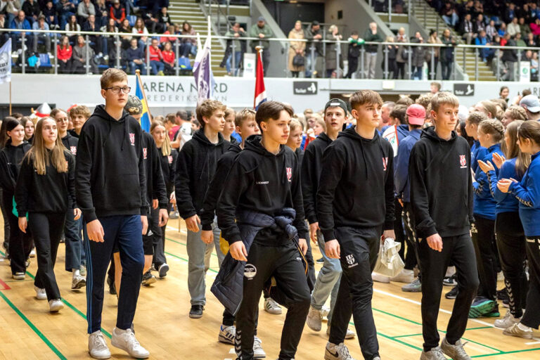 Rødspættecup er sammenhold og masser af håndbold