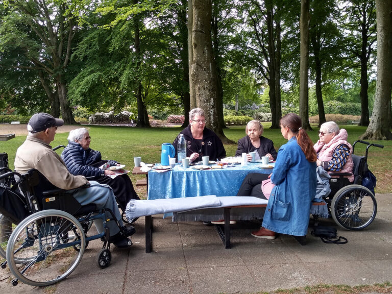 Udflugt til Rhododendronparken i Brønderslev