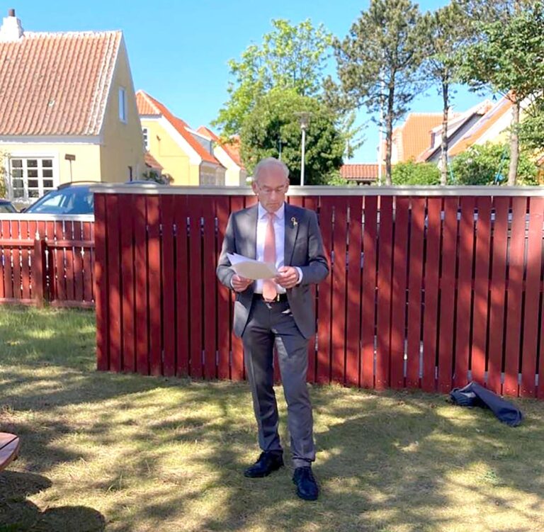 Grundlovsdag 2022 med høj sol i Skagen