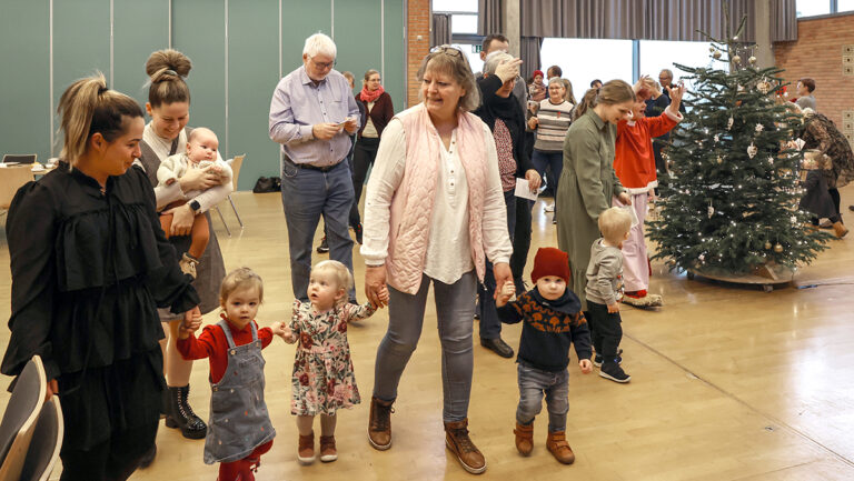 Nissemor julede med flere generationer i dagplejen