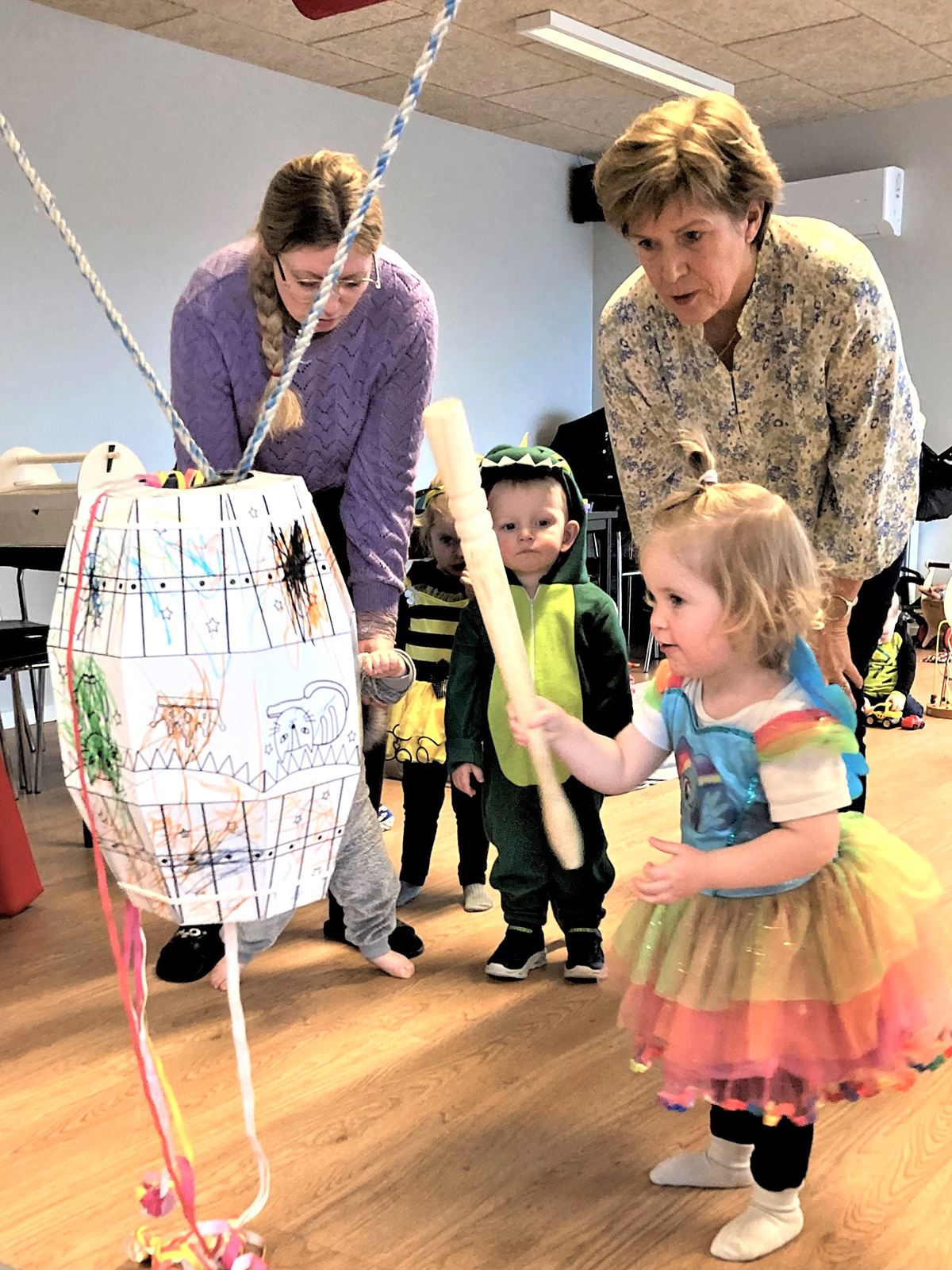 Fastelavnsfest hos de kommunale dagplejere Fastelavnsfest hos de kommunale dagplejere