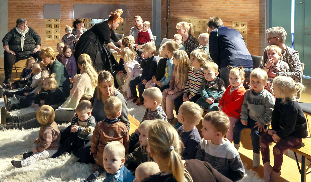 Børneteater: Den dag Hunni blev væk Børneteater: Den dag Hunni blev væk