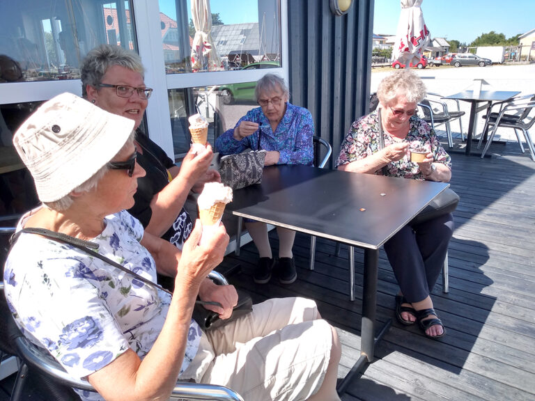 Livet er en is i hånden, klitter i ryggen og udsigt over havet