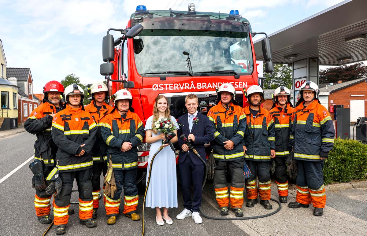 Østervrås brandmænd rykkede ud til to hjerter brand Østervrås brandmænd rykkede ud til to hjerter brand
