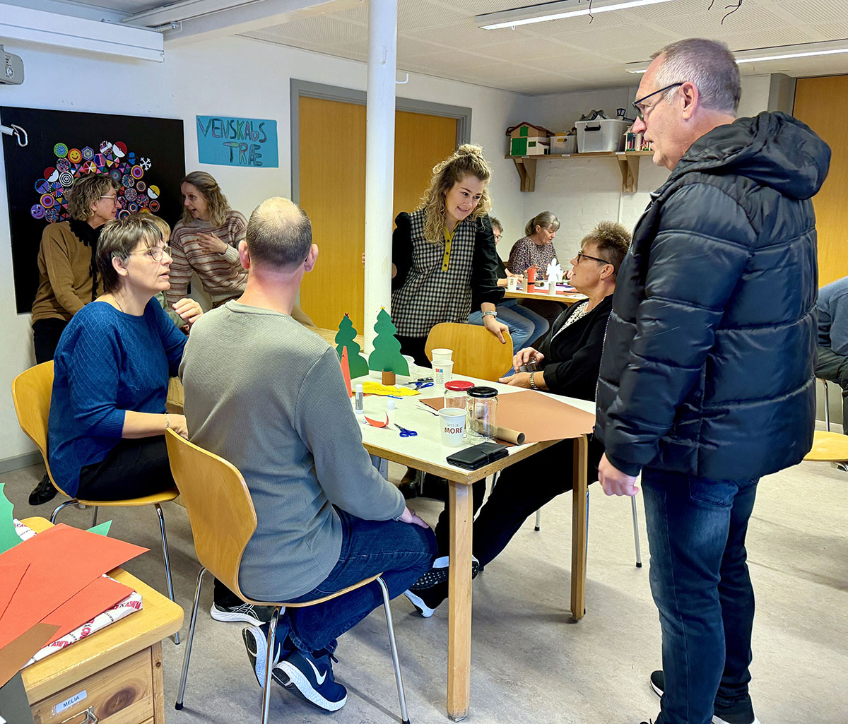 Bedsteforældre har også en travl tid Bedsteforældre har også en travl tid