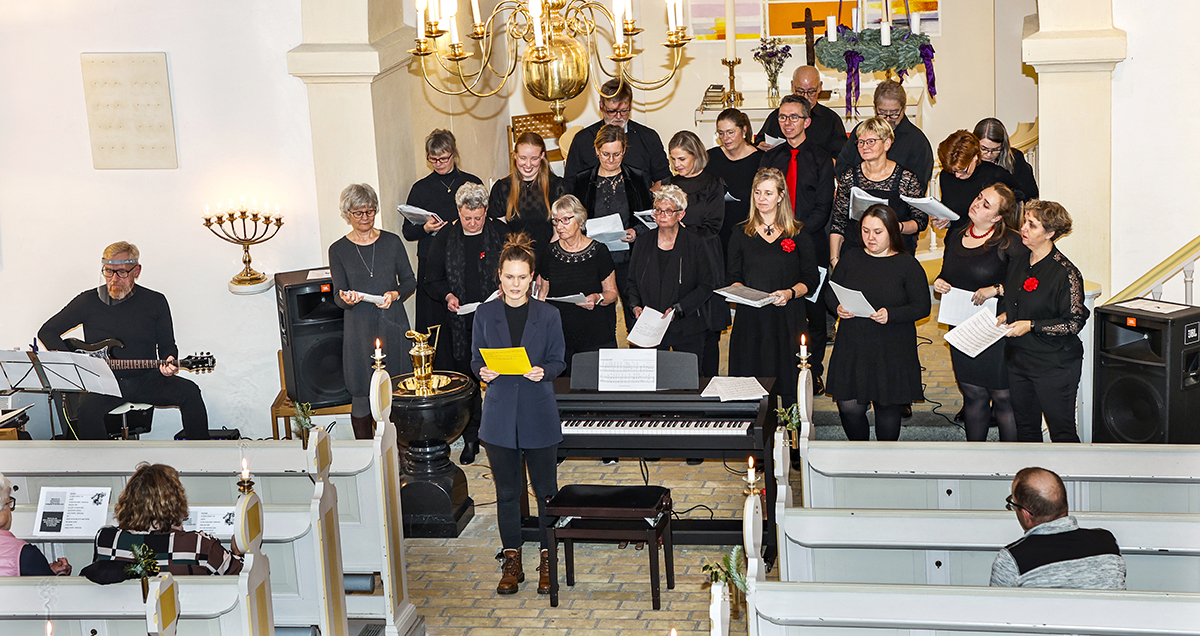 Kom til julesang i Østervrå Kirke Kom til julesang i Østervrå Kirke