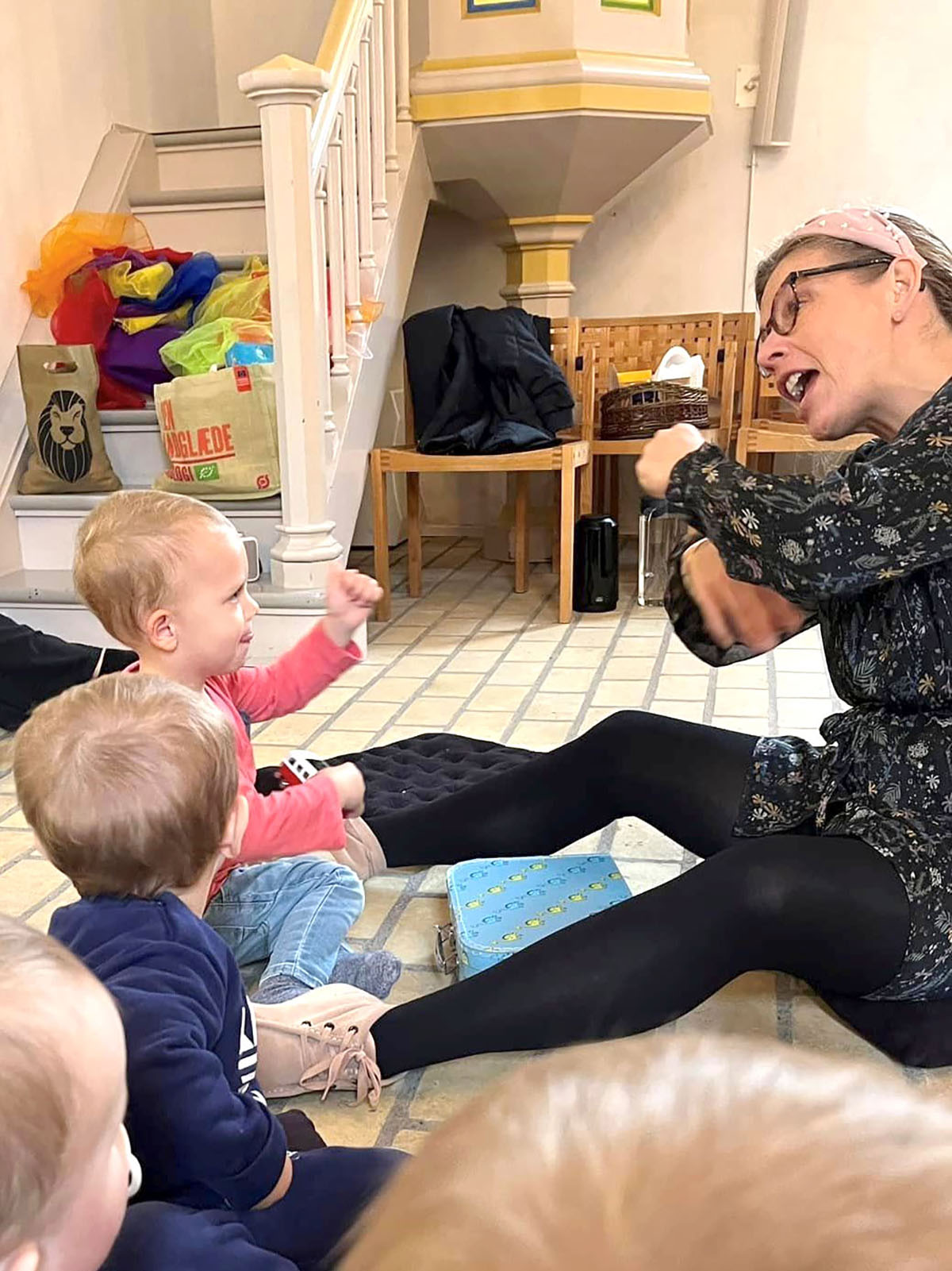 Rikke er tilbage i Østervrå Kirke med et tilbud til de yngste Rikke er tilbage i Østervrå Kirke med et tilbud til de yngste