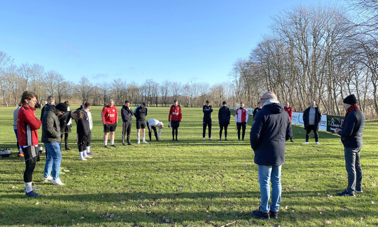 Standerhejsning i Flauenskjold