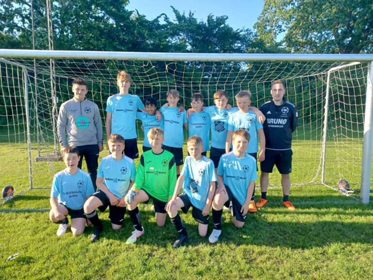 Nye spilledragter til U13 drenge