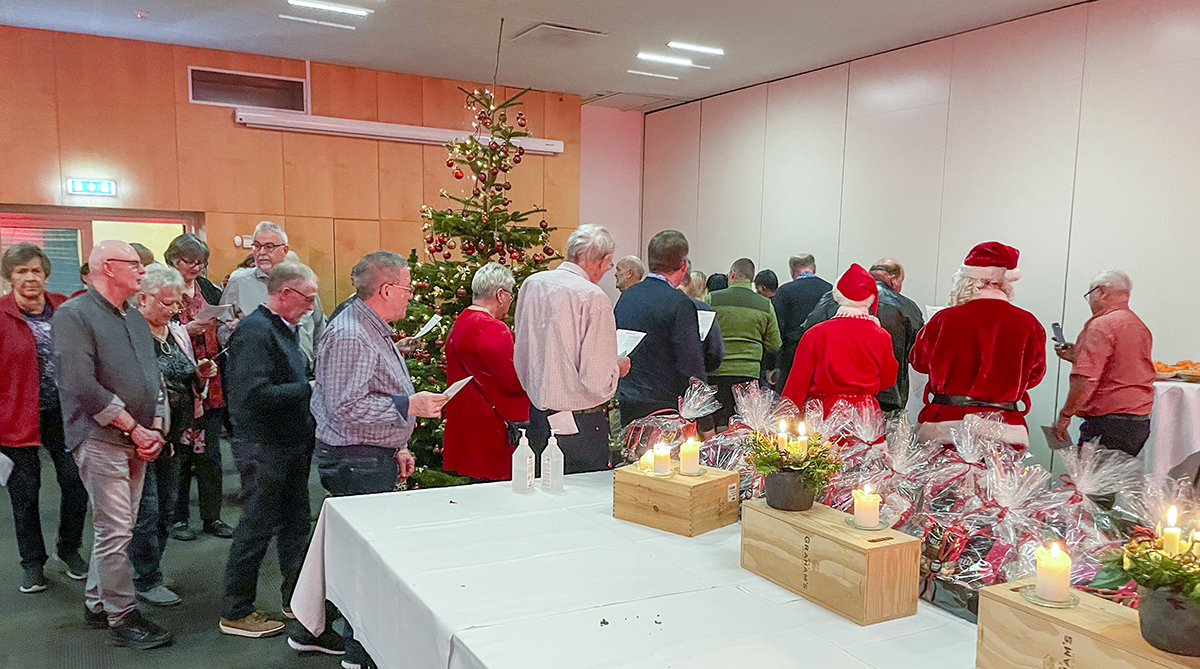 Ingen behøver at sidde alene juleaften Ingen behøver at sidde alene juleaften