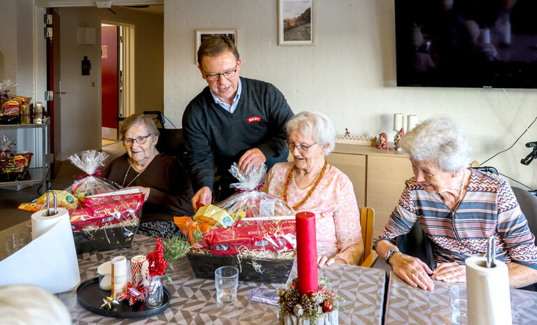 Købmand spredte julestemning i Østervrå