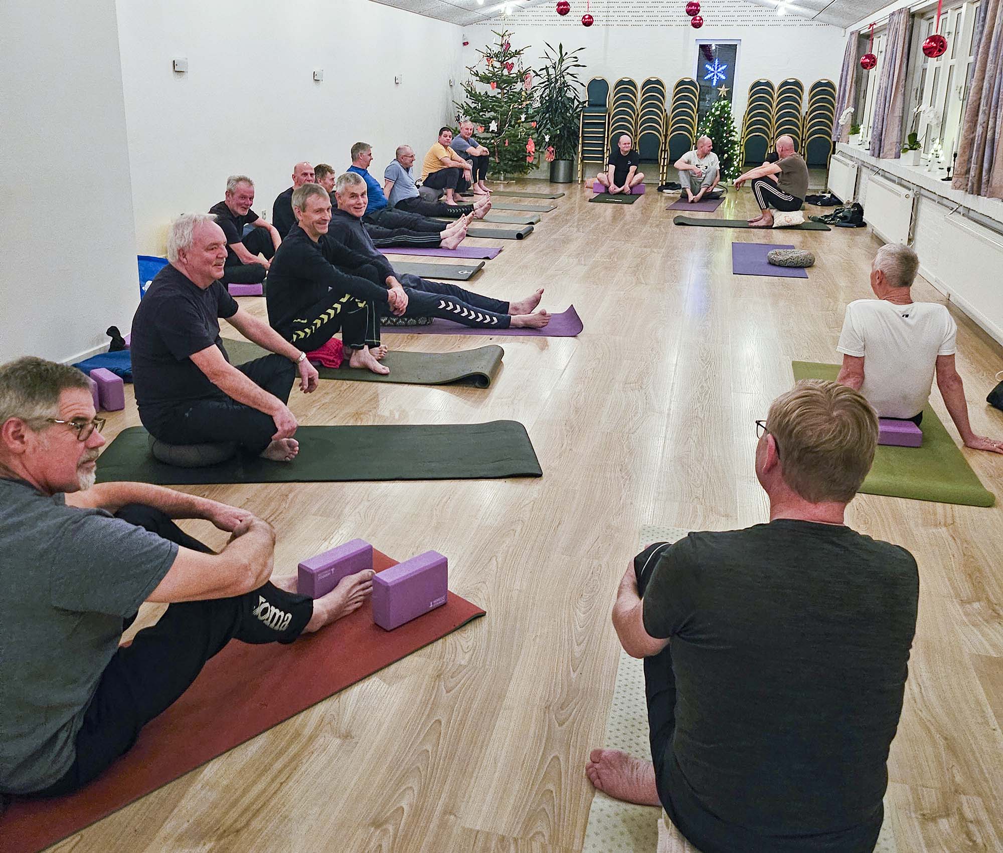 Mandeyoga med 3. halvleg Mandeyoga med 3. halvleg