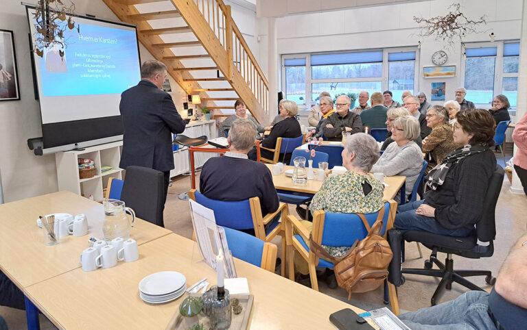 Borgmesterbesøg på Dybvad Aktivitetscenter