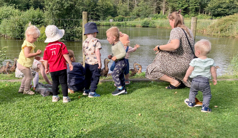 Fællesskab og naturop­levelser i den kommunale dagpleje