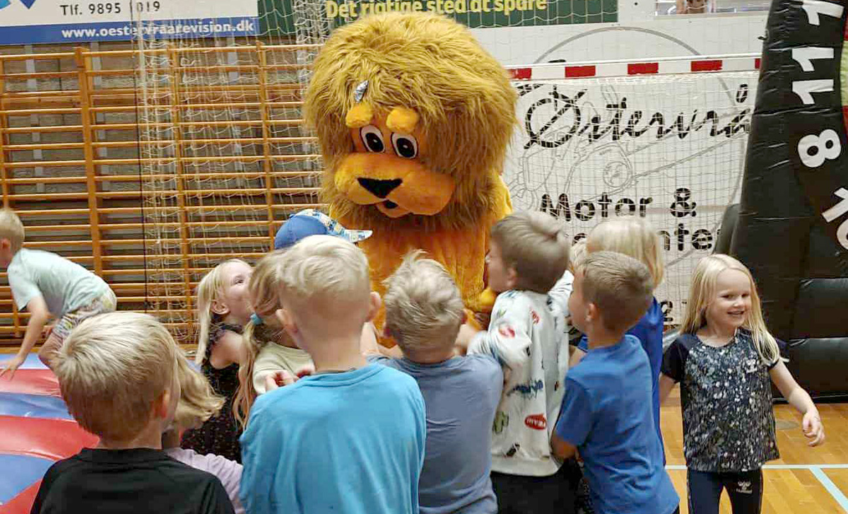 Mit livs bedste dag – hoppefest i Østervrå Idrætshal Mit livs bedste dag – hoppefest i Østervrå Idrætshal