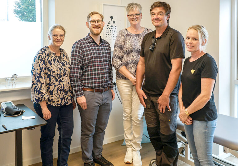 Første arbejdsdag for Østervrå Lægekliniks nye ejer Niels Dam-Hansen