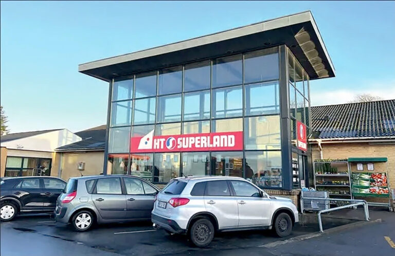 HT Superland Tårs indgår stor sponsoraftale med Tårs-Ugilt IF