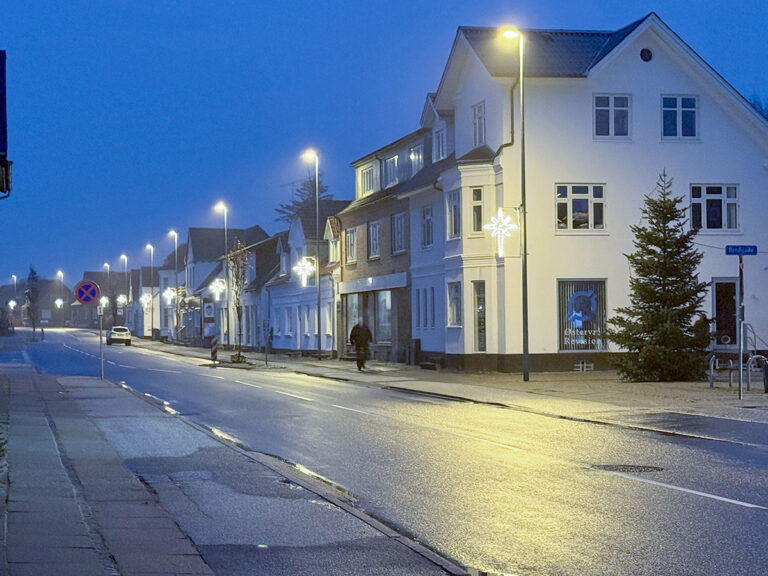Ny julebelysning er blevet taget godt imod i Østervrå
