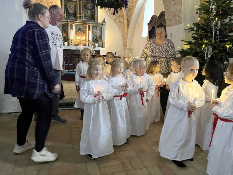 Børnehaven i Dybvad og Hørby har fuld skrue på jul