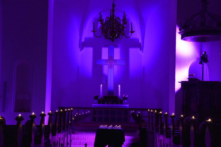 En aften for sanserne, når Mylund Kirke fejrer kyndelmisse