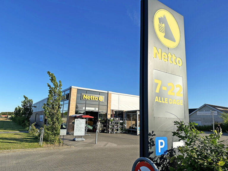 Østvendsyssel Folkeblad kan nu også hentes i Netto – Nordens Allé i Sæby