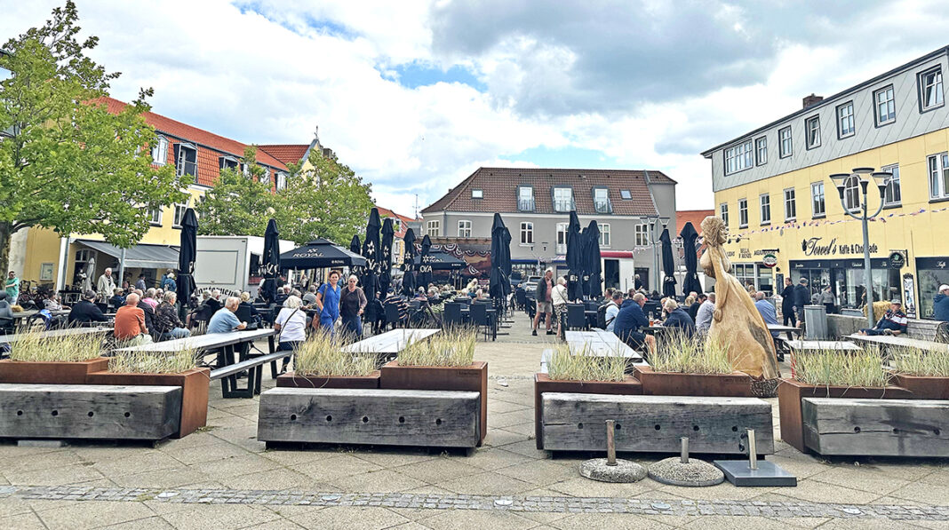 Knallerter og jazz på Sæby Torv Knallerter og jazz på Sæby Torv