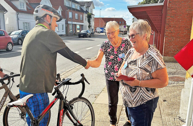 På cykel for Afrika – med pitstop i Østervrå